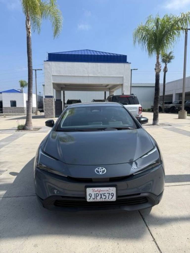 2024 Toyota Prius LE