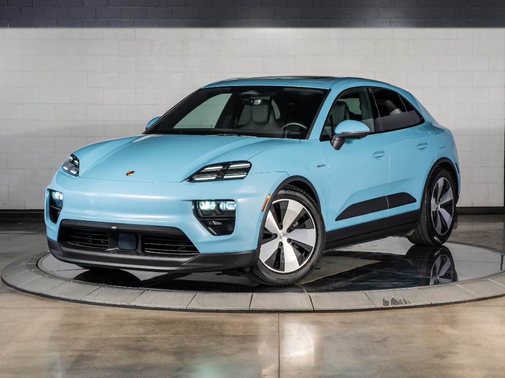 2026 Porsche Macan Electric