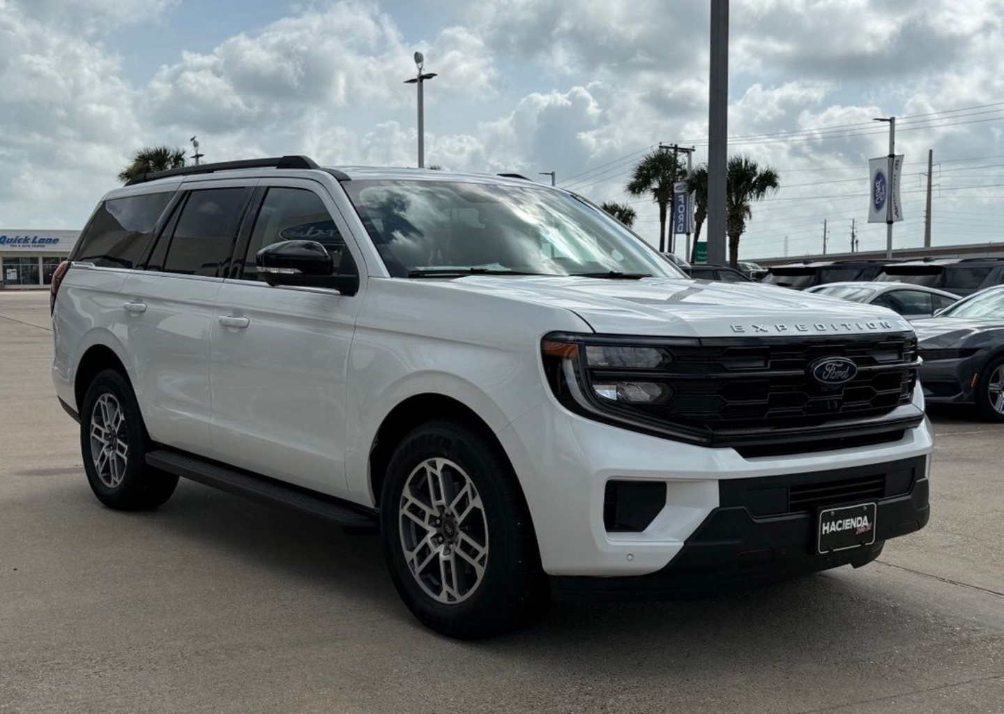 2026 Ford Expedition Active - Photo 7