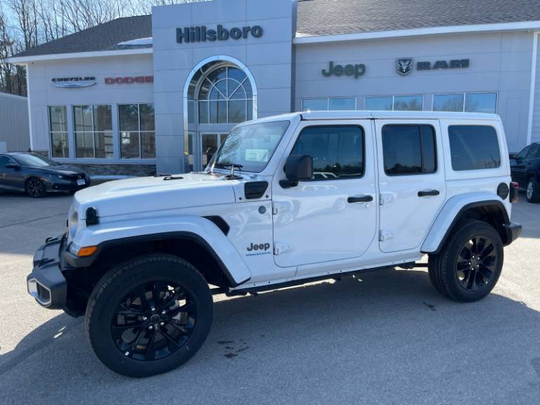 2025 Jeep Wrangler 4XE Sahara