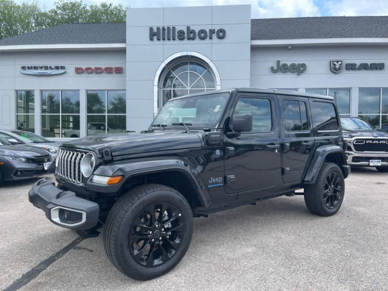 2025 Jeep Wrangler 4XE Sahara