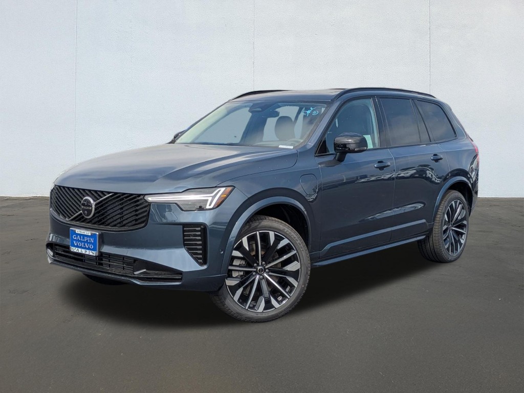 2026 Volvo XC90 Recharge Plug-In Hybrid Ultra Dark Theme, T8 AWD, Electric/Gasoline, 7 Seats