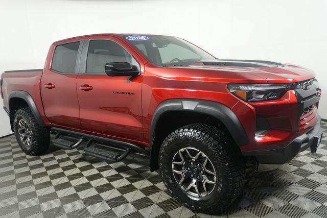 Used 2026 Chevrolet Colorado ZR2 with VIN 1GCPTFEKXT1160078 for sale in Kansas City