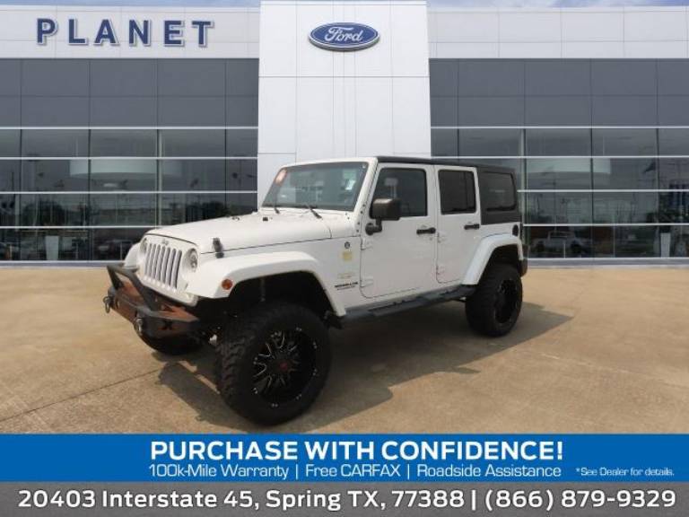 2014 Jeep Wrangler Unlimited 4WD 4DR Sahara