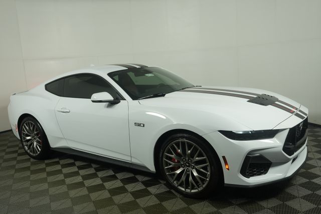 2026 Ford Mustang GT Premium Fastback's photo