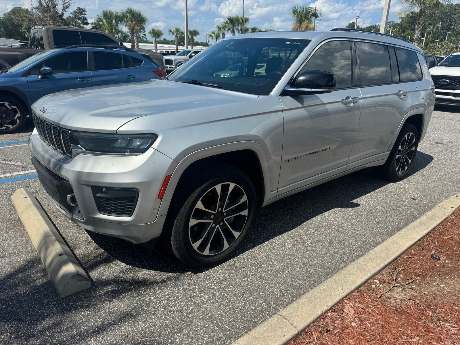2022 Jeep Grand Cherokee L Overland