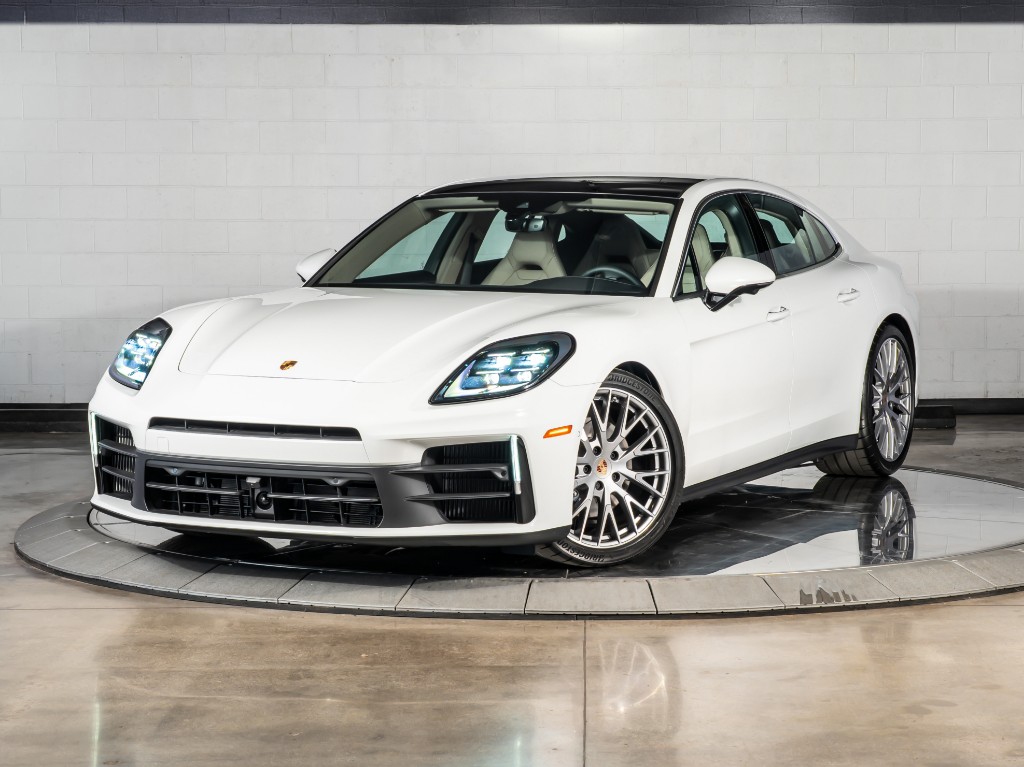 2026 Porsche Panamera