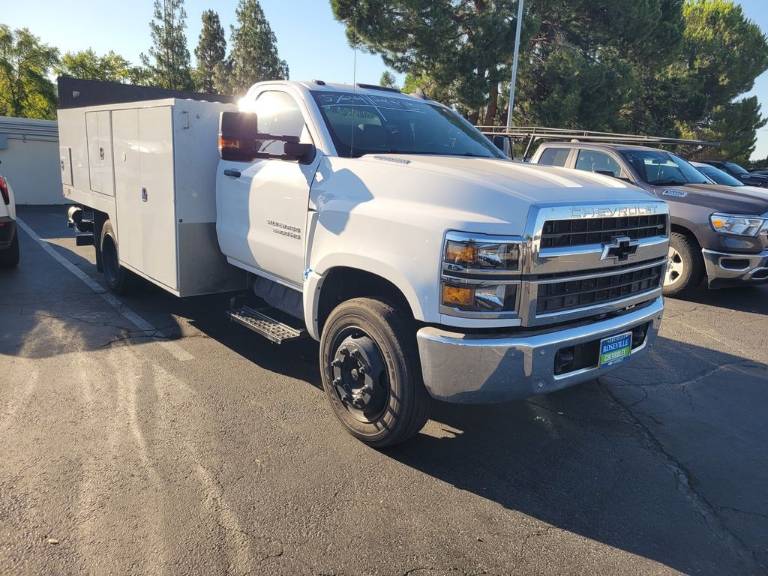 2023 Chevrolet Silverado 5500HD Work Truck