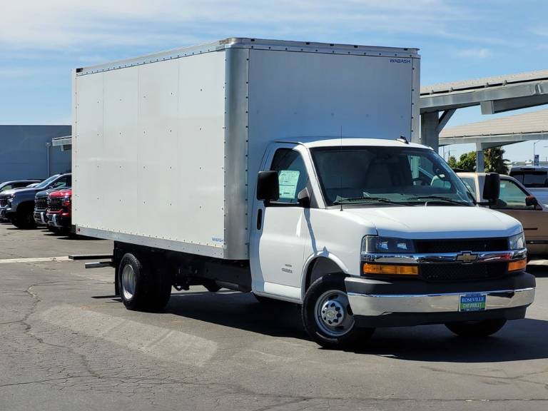 2024 Chevrolet Express Cutaway 4500