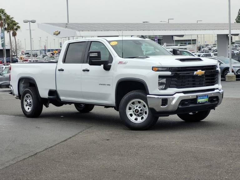 2026 Chevrolet Silverado 3500HD 4WD SRW Work Truck