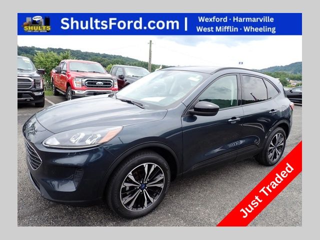 Used 2022 Ford Escape SE