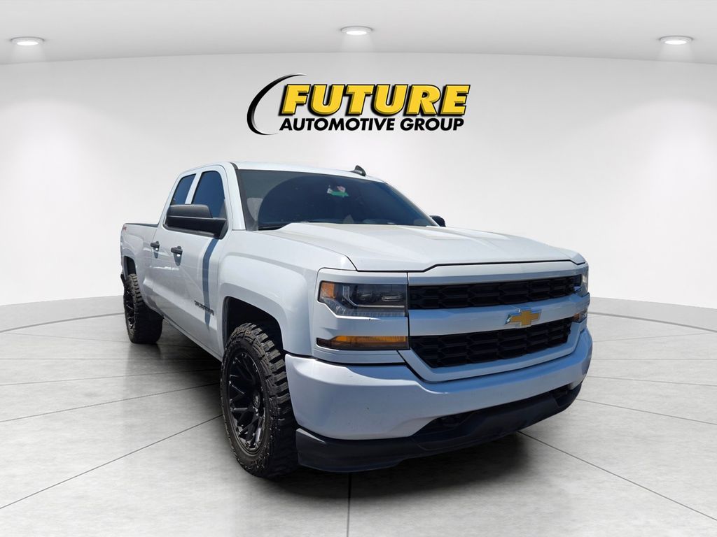 2018 Chevrolet Silverado 1500 Custom