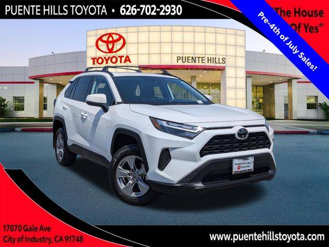 2024 Toyota RAV4 XLE
