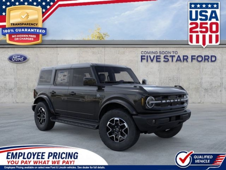 2026 Ford Bronco Outer Banks