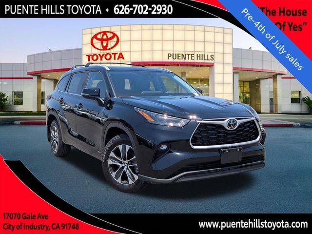 2026 Toyota Highlander Hybrid XLE