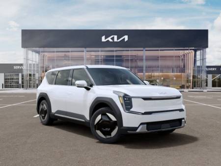 2026 Kia EV9 Light Long Range