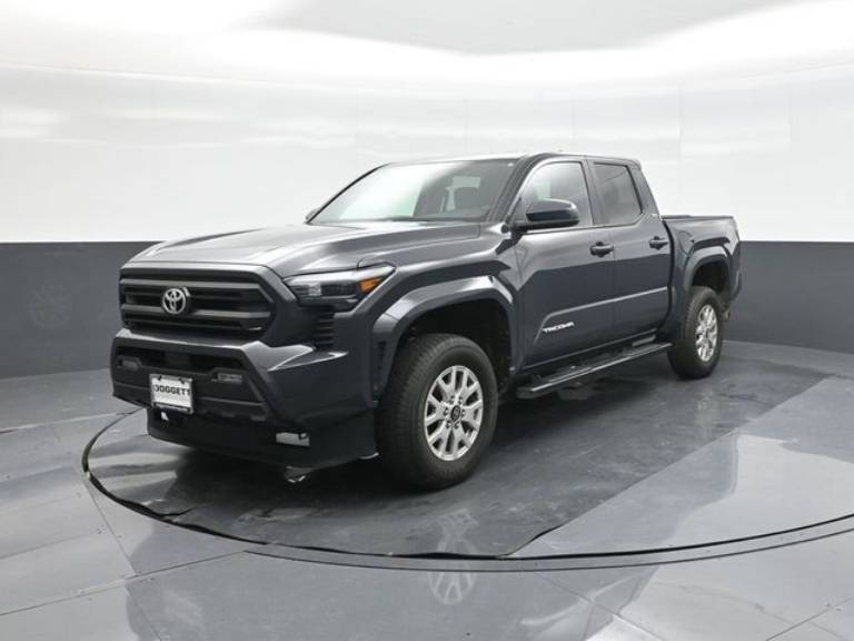 2025 Toyota Tacoma 4WD SR5
