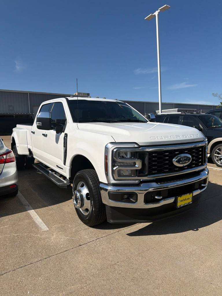 2024 Ford F-350SD LARIAT