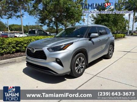 2025 Toyota Highlander XLE