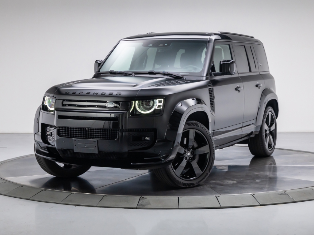 2024 Land Rover Defender 110 P400 X-Dynamic SE
