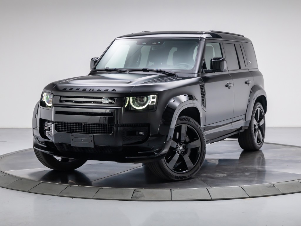 2024 Land Rover Defender 110 P400 X-Dynamic SE