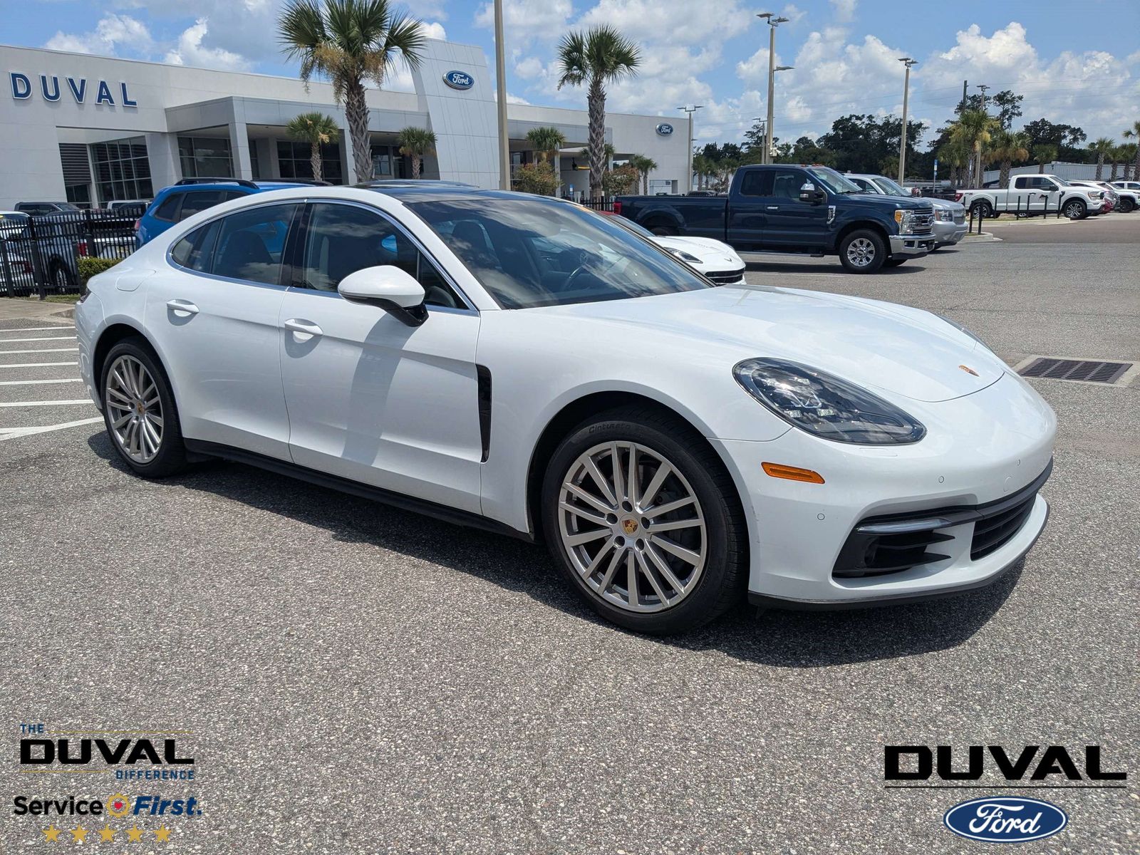 2017 Porsche Panamera 4S