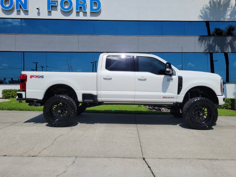2026 Ford Super Duty F-250 SRW Platinum