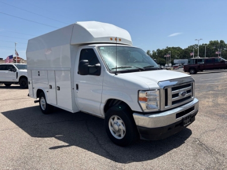 2025 Ford E-350SD Base