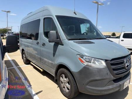2022 Mercedes-Benz Sprinter 2500 Passenger 144 WB