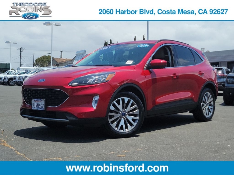 2022 Ford Escape Titanium
