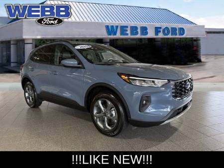 2025 Ford Escape ST-Line Select