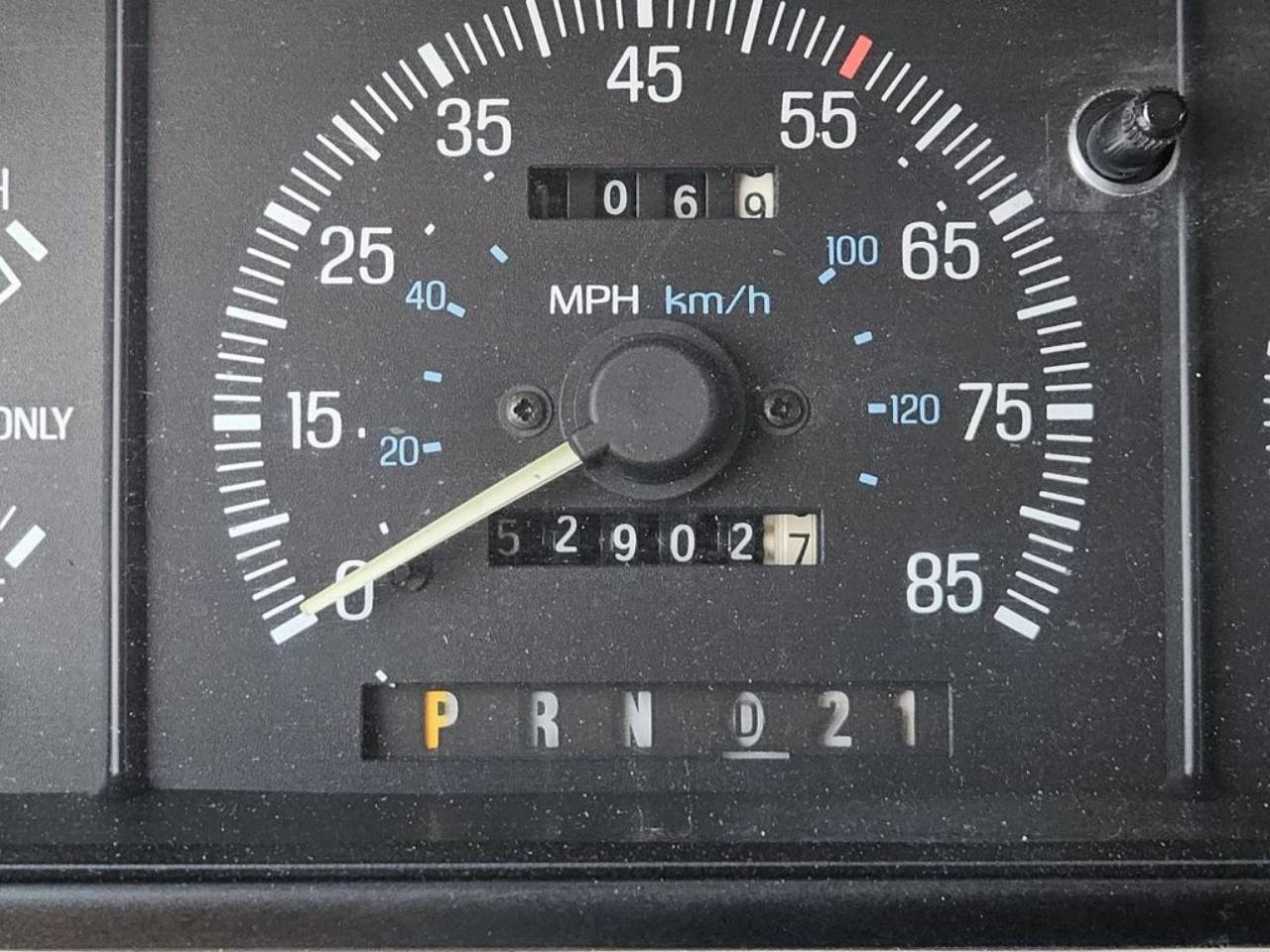 1991 Ford Bronco - Photo 18
