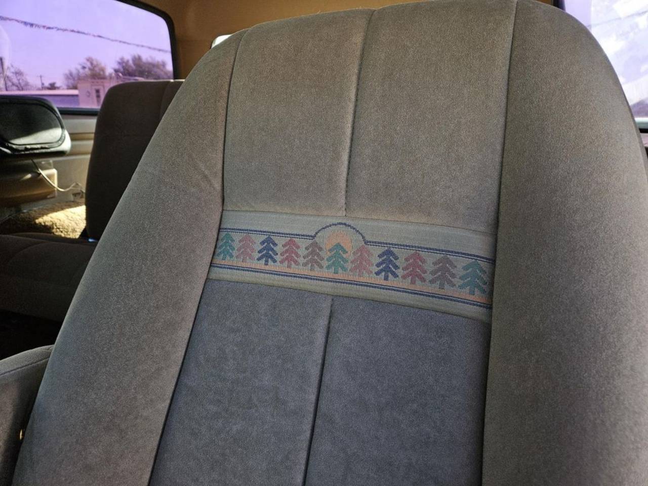 1991 Ford Bronco - Photo 21