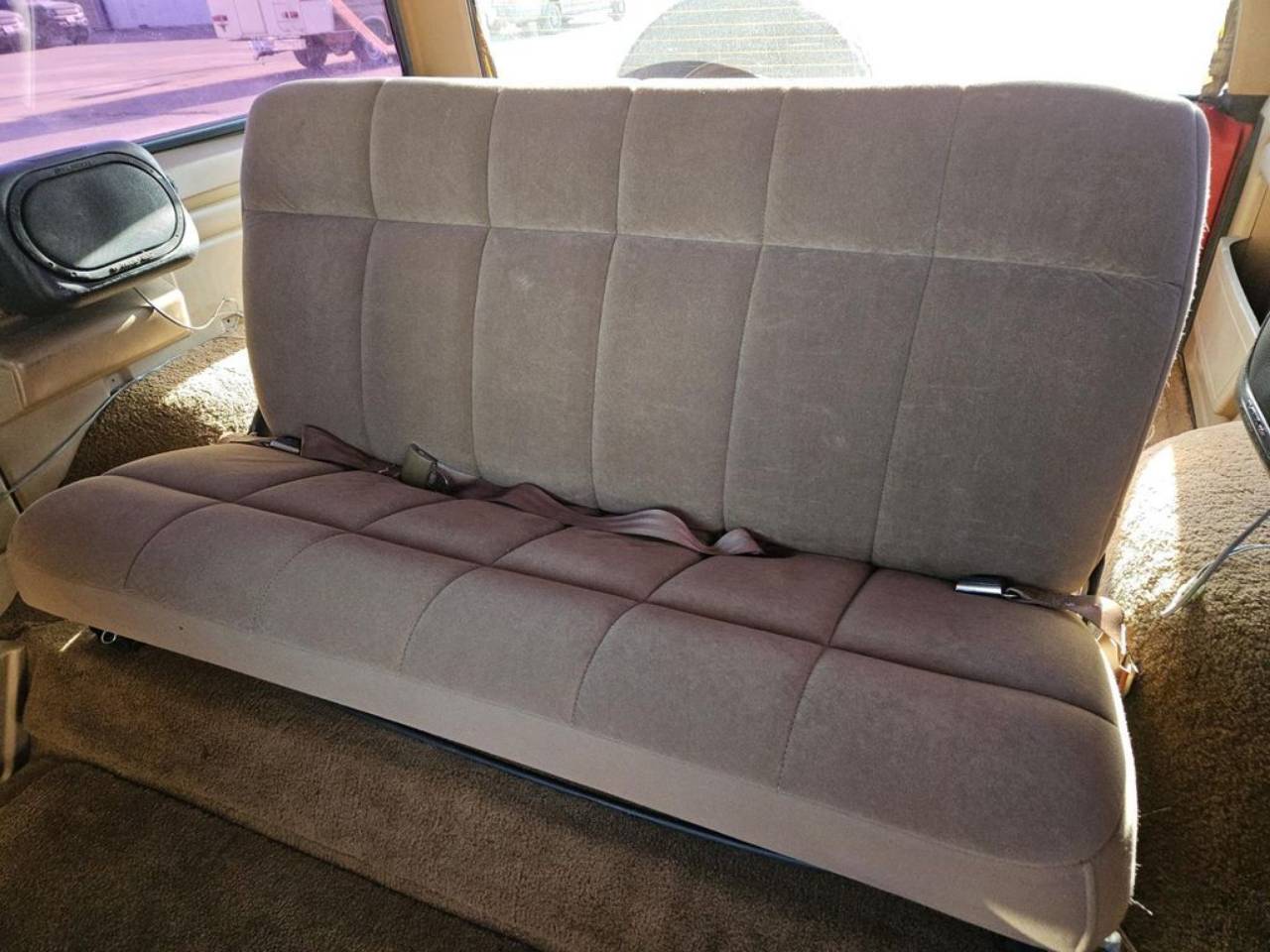 1991 Ford Bronco - Photo 23