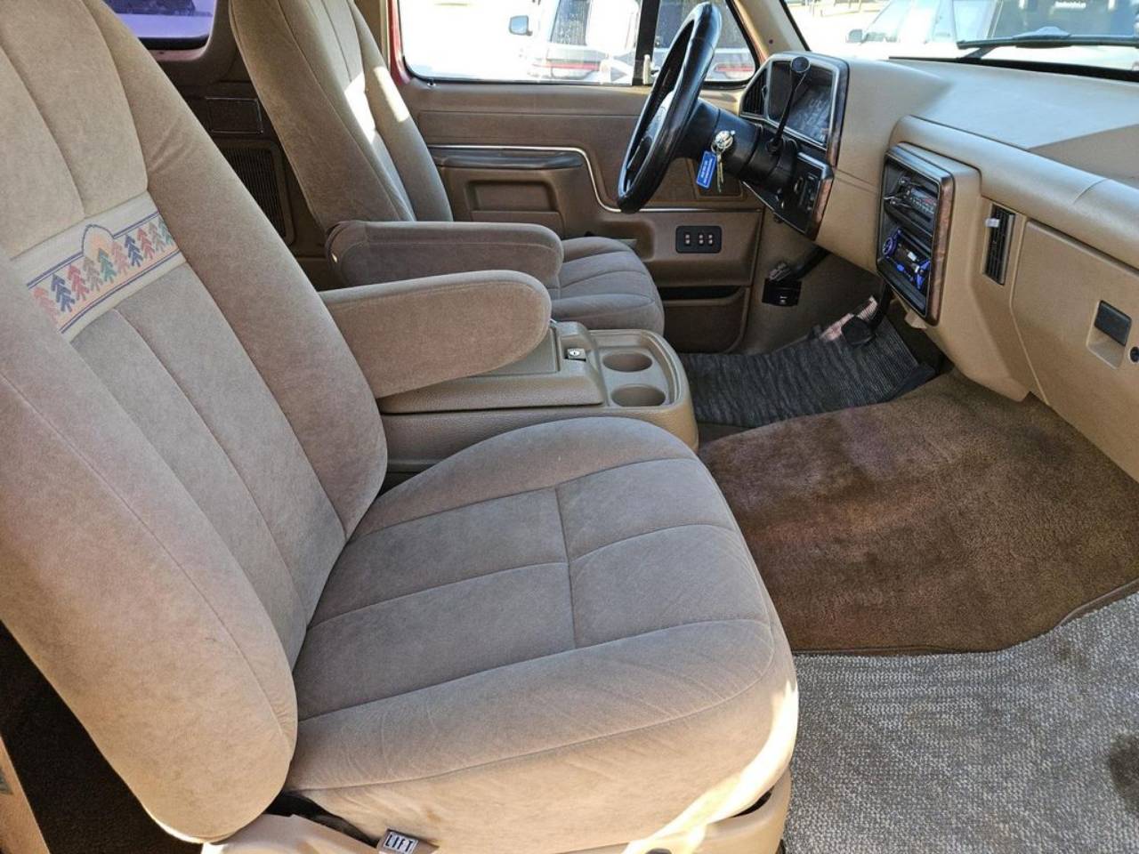 1991 Ford Bronco - Photo 25