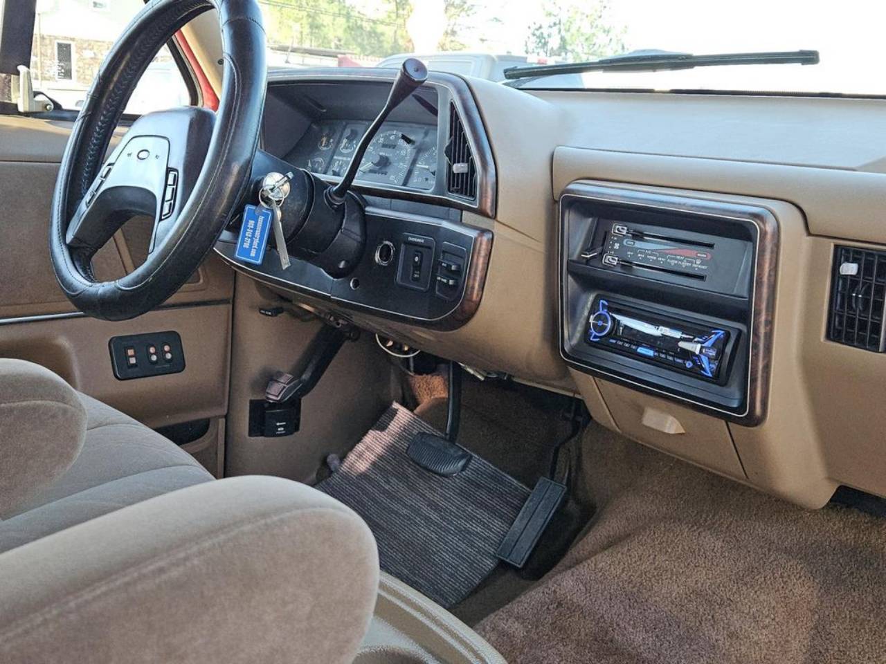 1991 Ford Bronco - Photo 26