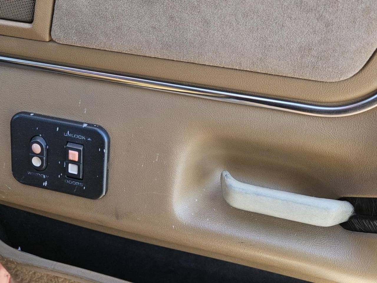 1991 Ford Bronco - Photo 27