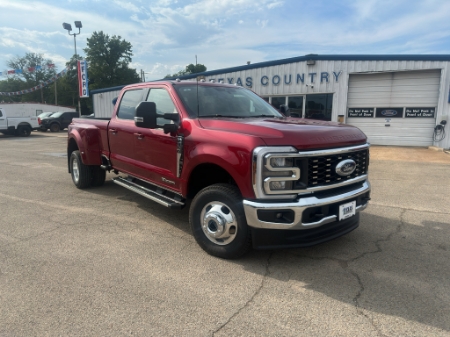 2026 Ford Super Duty F-350 DRW LARIAT
