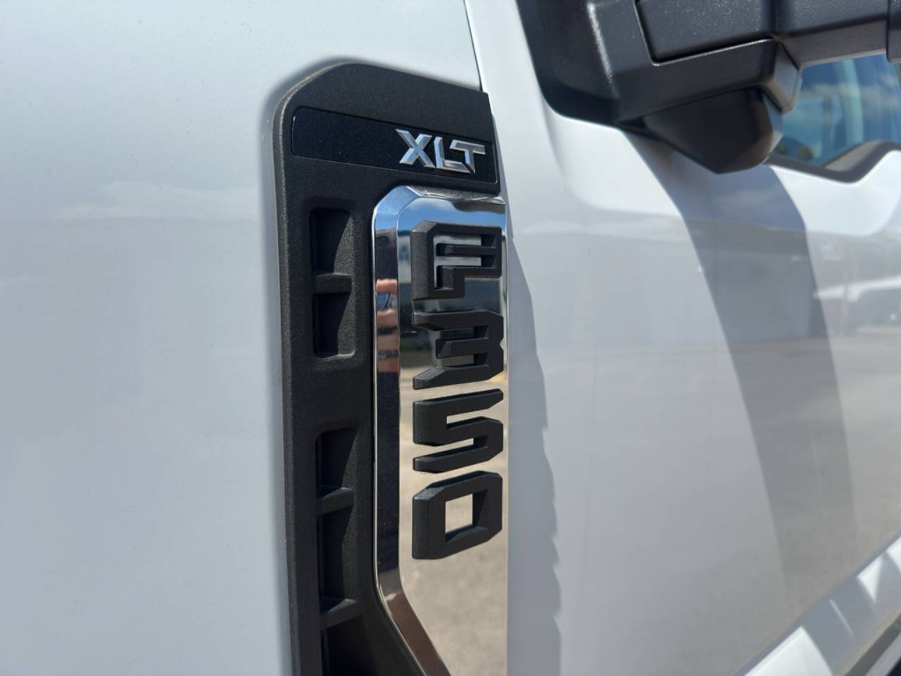 2026 Ford F-350 Super Duty XLT - Photo 10