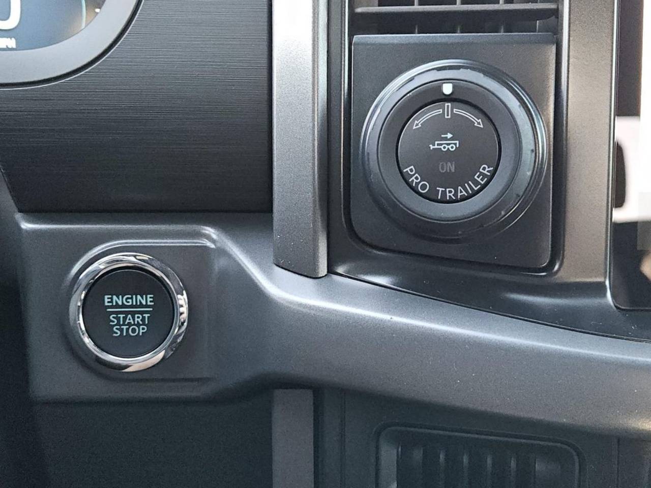 2026 Ford F-150 XLT - Photo 20