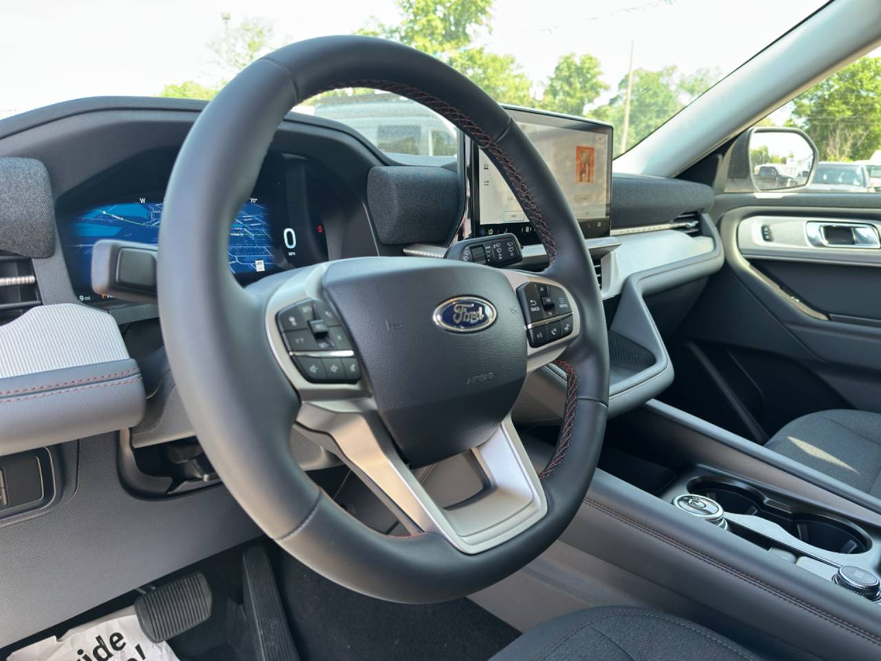 2026 Ford Explorer Active - Photo 14
