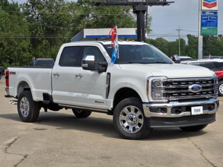 2026 Ford Super Duty F-350 SRW LARIAT