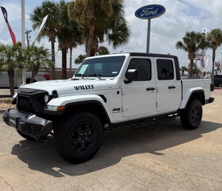 2023 Jeep Gladiator Willys