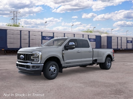 2026 Ford Super Duty F-350 DRW LARIAT