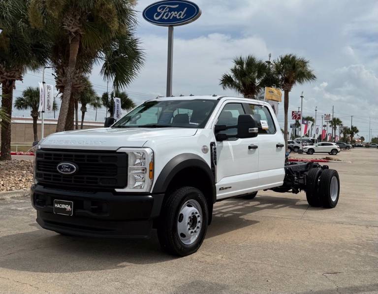 2024 Ford F-550SD XL