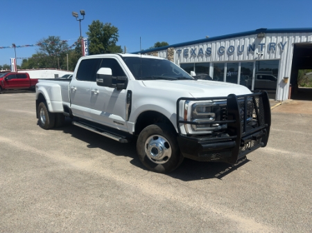 2023 Ford Super Duty F-350 DRW LARIAT