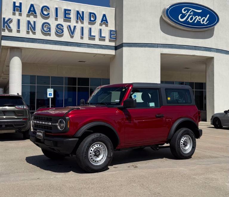 2026 Ford Bronco Base