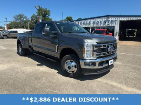 2026 Ford Super Duty F-350 DRW XLT