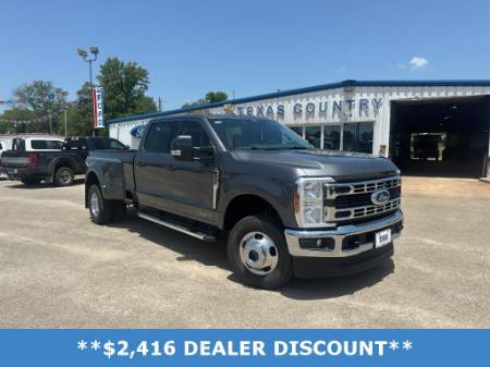 2026 Ford Super Duty F-350 DRW XLT