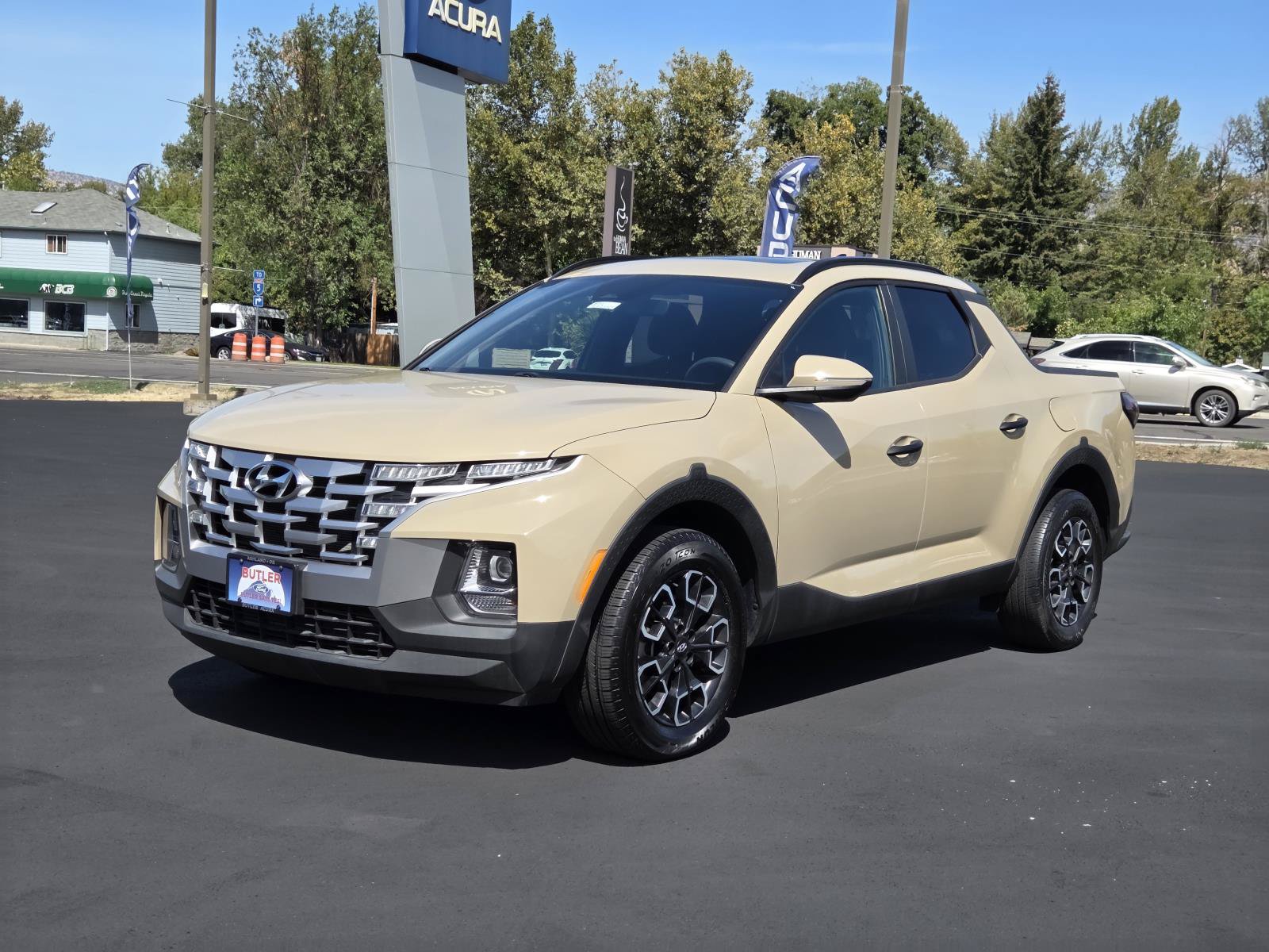 Used 2023 Hyundai Santa Cruz SEL